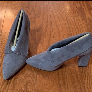 Aerosoles Wordsmith grey suede booties.  Brand new